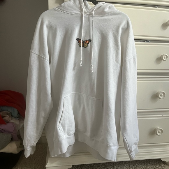 Brandy Melville butterfly hoodie - Picture 2 of 5